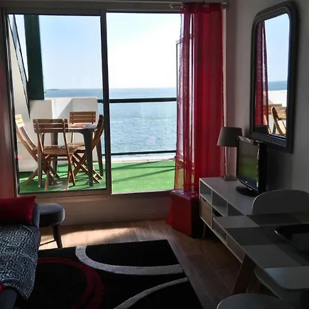 Apartment Le Nelson - Face Acces Direct A La Mae-9451 Pornichet